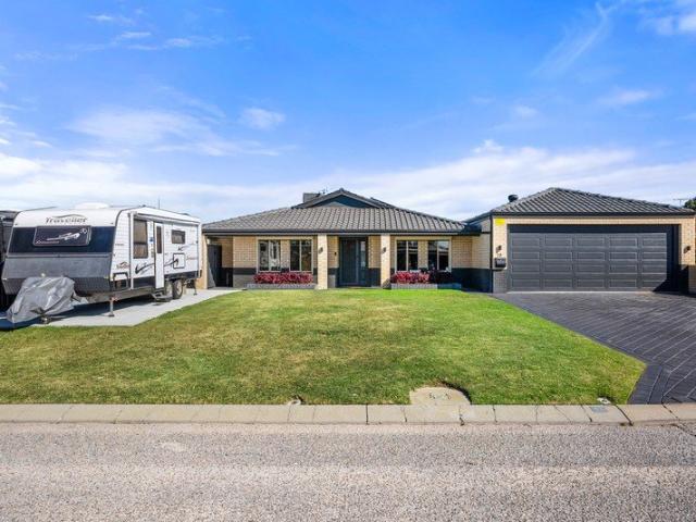 House for sale in Waikiki, Western Australia