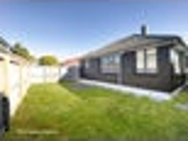 House for sale in Kelston, Whau