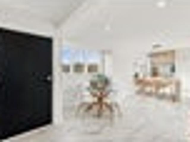 House for sale in Chaslands, Canterbury