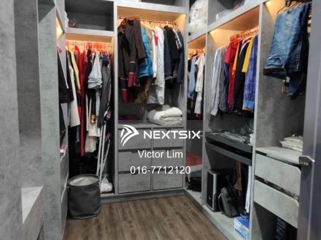 Warehouse for sale in Johor