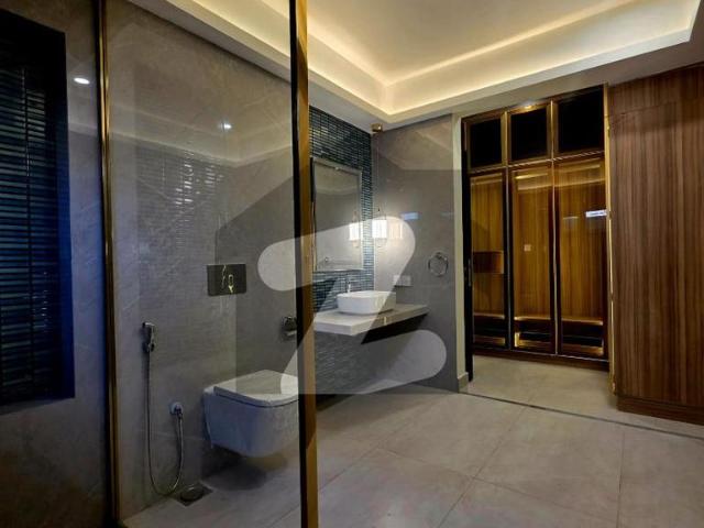 House for sale in 6 ڈی ایچ اے فیز, کراچی ڈویژن