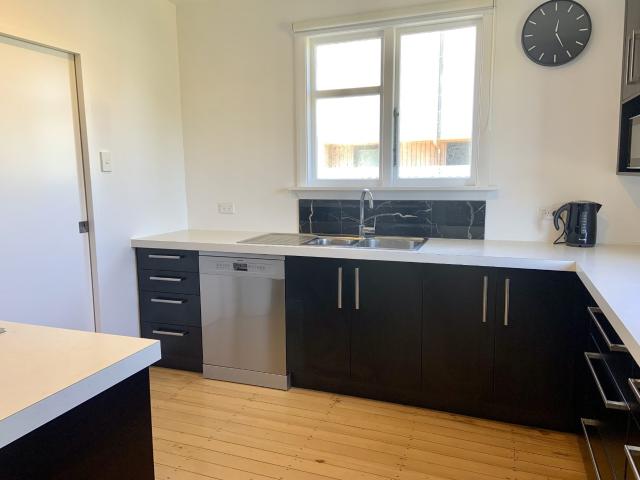 House for rent in Chaslands, Canterbury