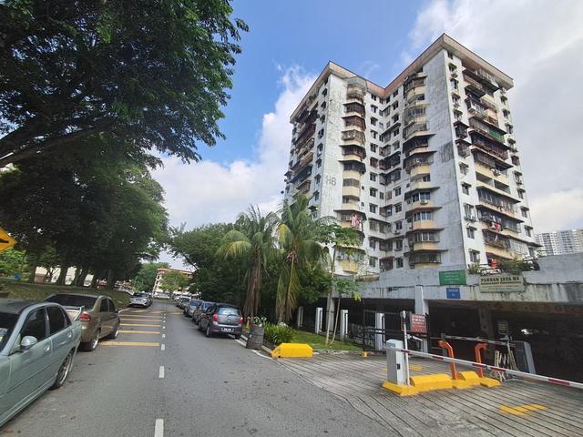 Apartment for sale in Langat, Selangor