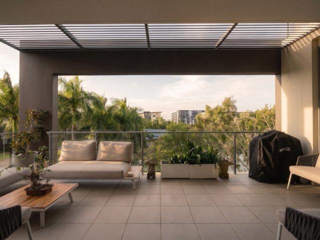 Apartment for sale in Hope Island, Gold Coast City