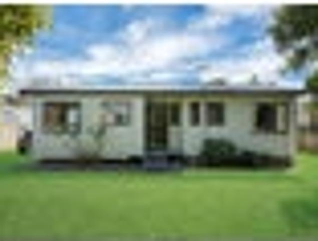 House for sale in Awhitu