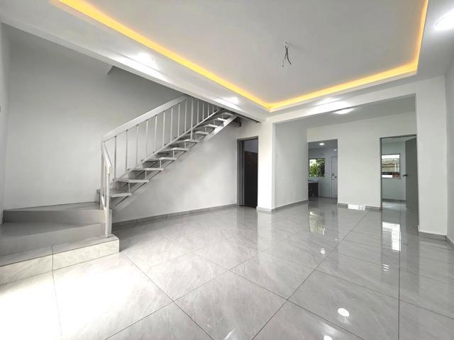 Terraced House for sale in Ulu Tiram, Johor