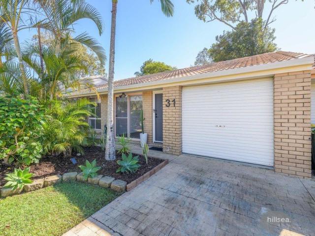 Villa for sale in Fernbrook, Queensland