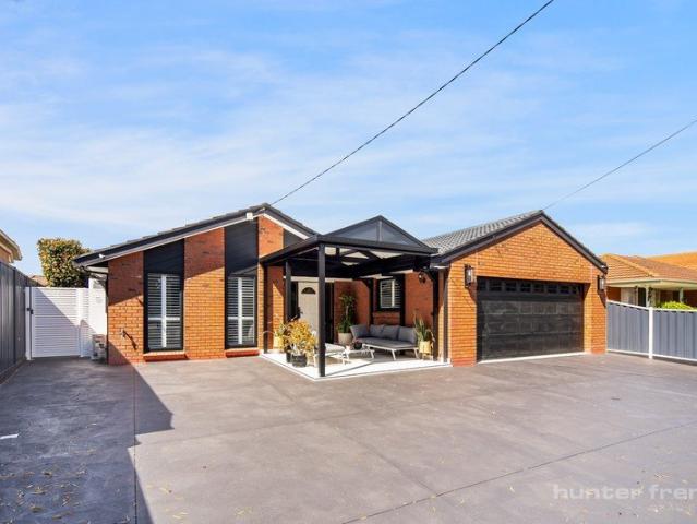 House for sale in Bayview Glen, Melbourne
