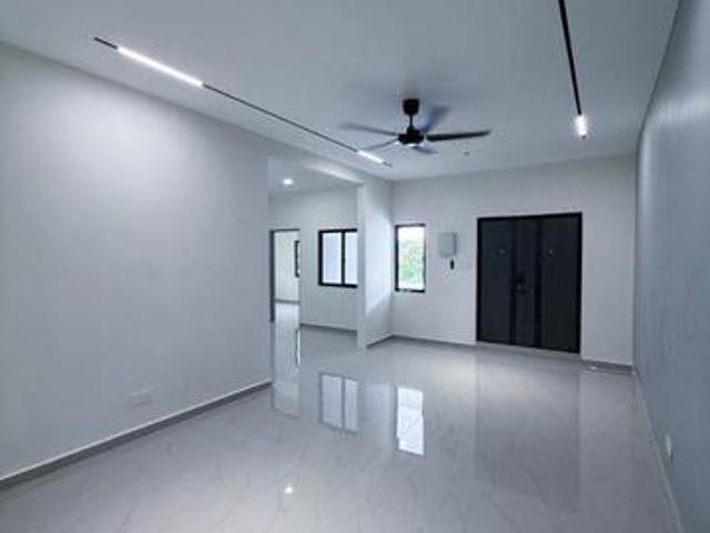 Bungalow for sale in Masai, Johor