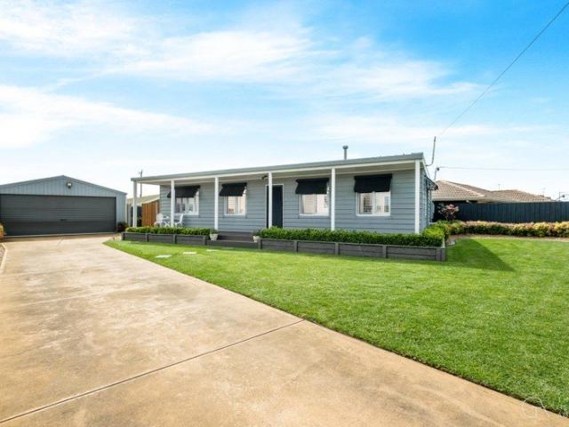House for sale in St Albans Park, Geelong