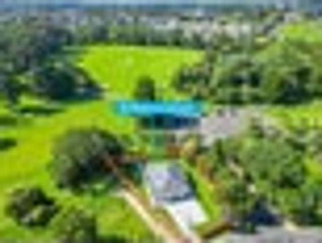 House for sale in Henderson, Henderson-Massey