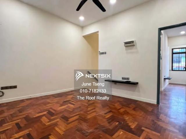 Residential House for sale in Country Heights Damansara, Kuala Lumpur