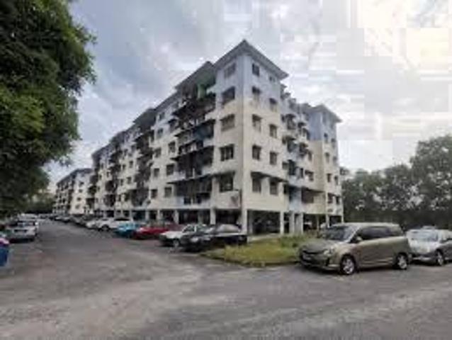 Flat for sale in Kajang, Langat