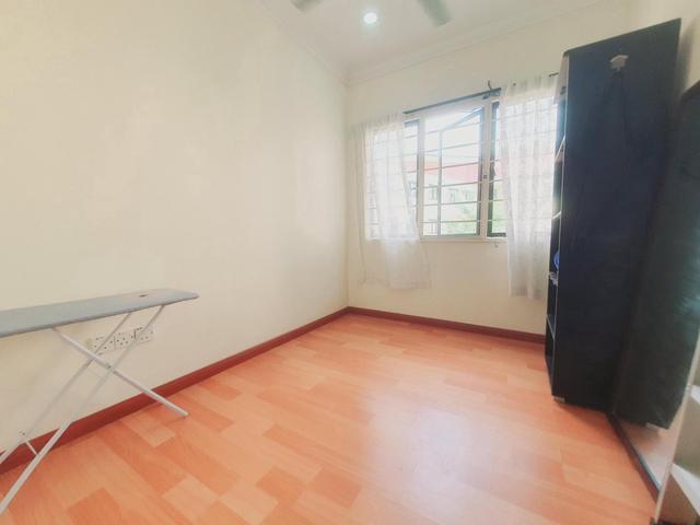 Property for sale in Malaka