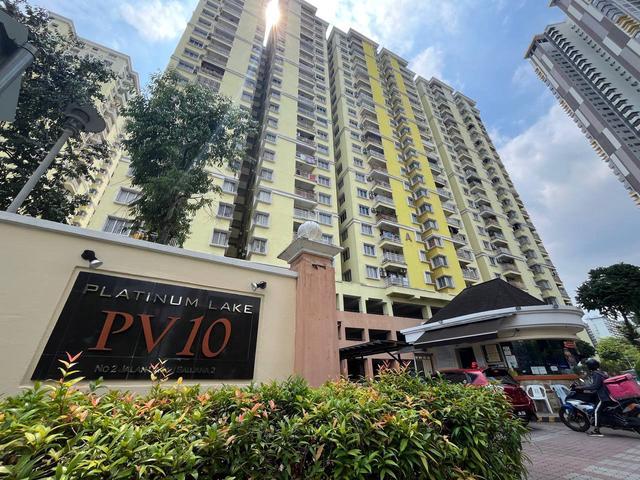 Condominium for sale in Country Heights Damansara, Kuala Lumpur