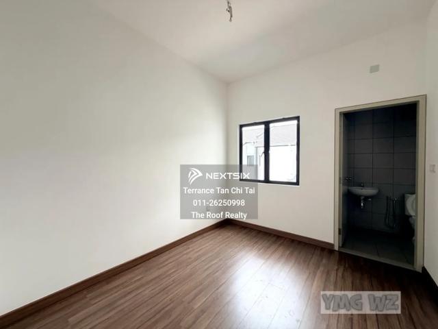 Residential House for sale in Country Heights Damansara, Kuala Lumpur