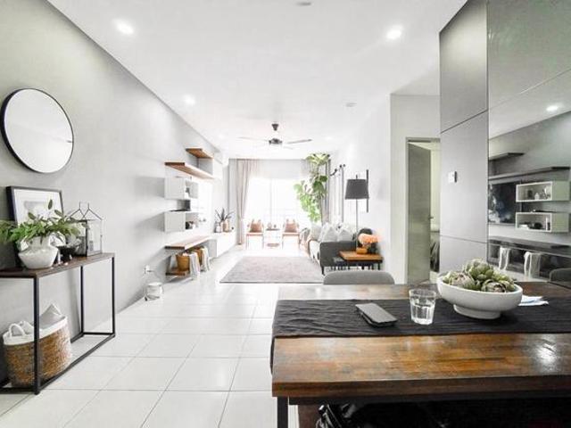 Serviced Residence for sale in Country Heights Damansara, Kuala Lumpur