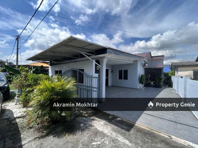 Residential House for sale in Kajang, Langat