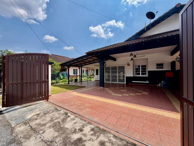 Residential House for sale in Nilai, Negeri Sembilan