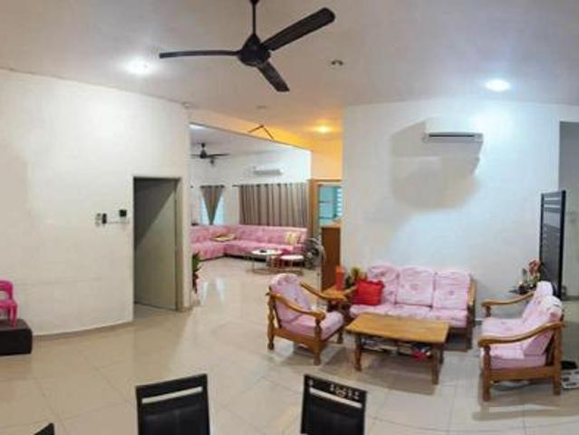 Residential House for sale in Sendayan Village, Negeri Sembilan