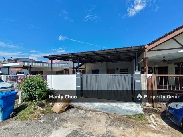 Terraced House for sale in Taman Ayer Keroh Height, Ayer Keroh