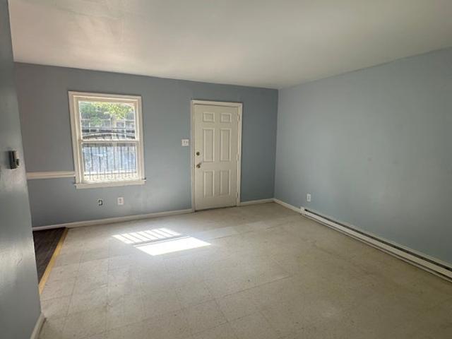 Room for rent in Virginia