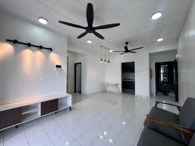 Apartment for sale in Petaling, Alam Impian
