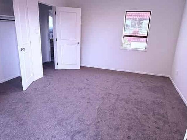 House for rent in Hillersden, Oroua County