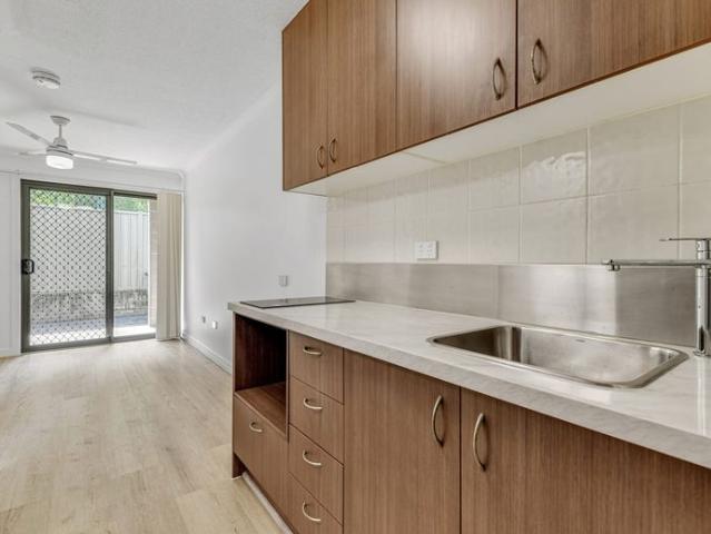 Granny Flat for rent in Toombul, Queensland