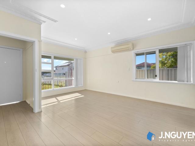 House for sale in Canley Heights