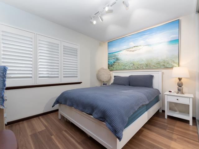 House for sale in Como, Western Australia