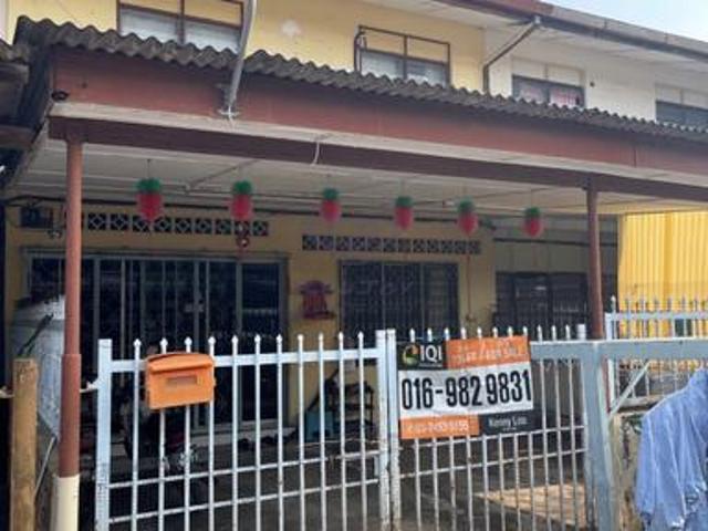 Terraced House for sale in Kuantan