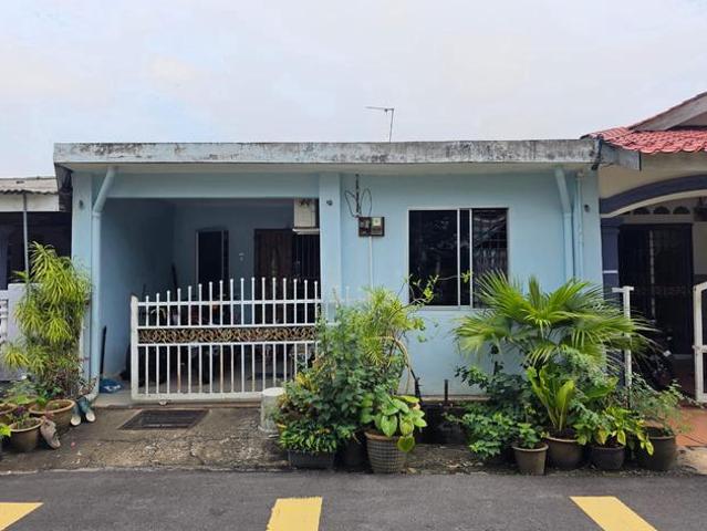 Terraced House for sale in Pekan, Pahang
