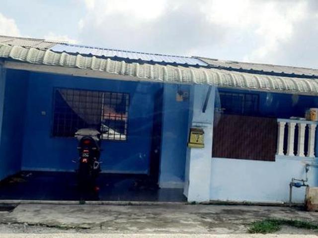 Terraced House for sale in Kuantan