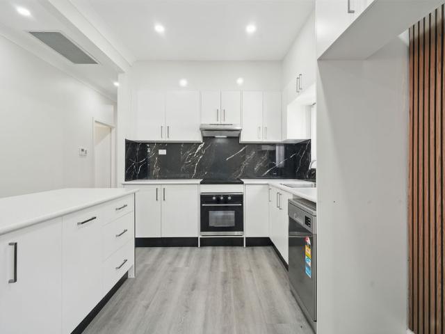 House for rent in Smithfield