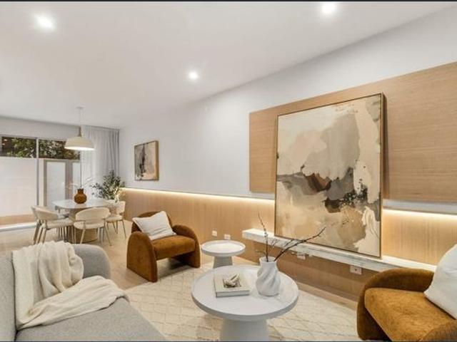 Townhouse for rent in Toombul, Queensland