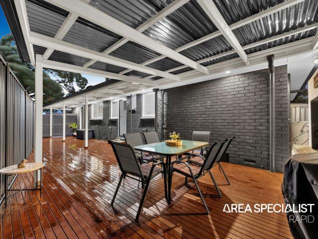 Townhouse for sale in Camerons Creek, Victoria