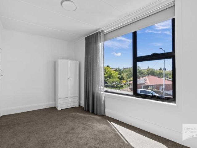 Apartment for rent in Sandy Bay Shopping Area, Hobart