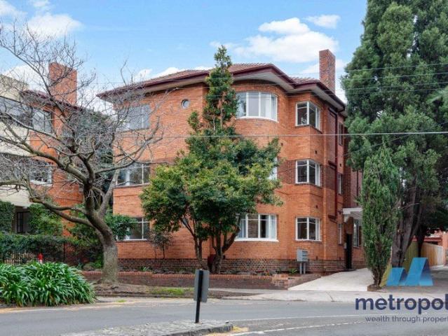 Apartment for rent in Elwood, Melbourne