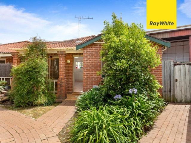 Townhouse for rent in Sydney, New South Wales