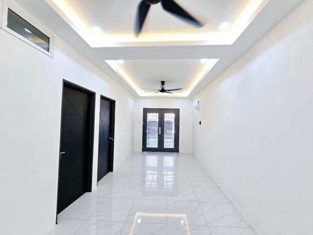 Terraced House for sale in Wellesley, Penang