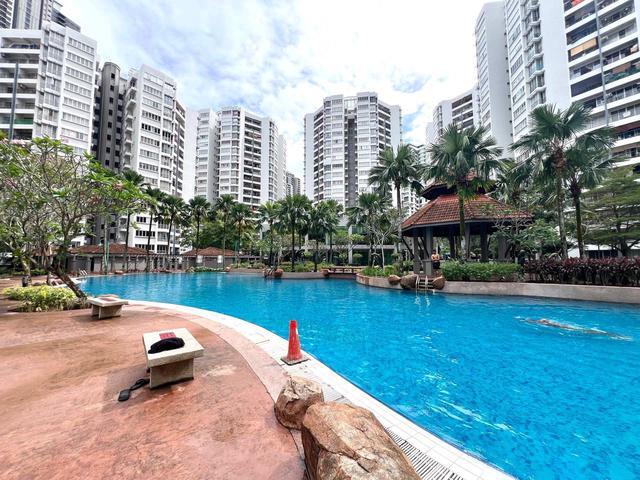 Condominium for sale in Country Heights Damansara, Kuala Lumpur