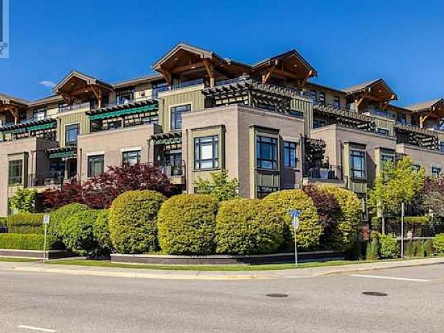 Condo for sale in Winfield, British Columbia