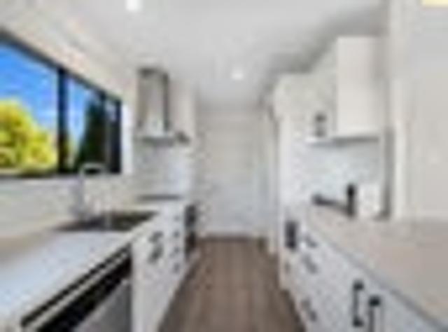 House for sale in Dorie, Canterbury