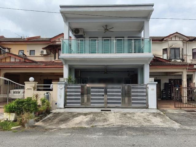 Terraced House for sale in Petaling, Subang Jaya