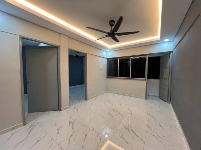 Flat for sale in Country Heights Damansara, Kuala Lumpur