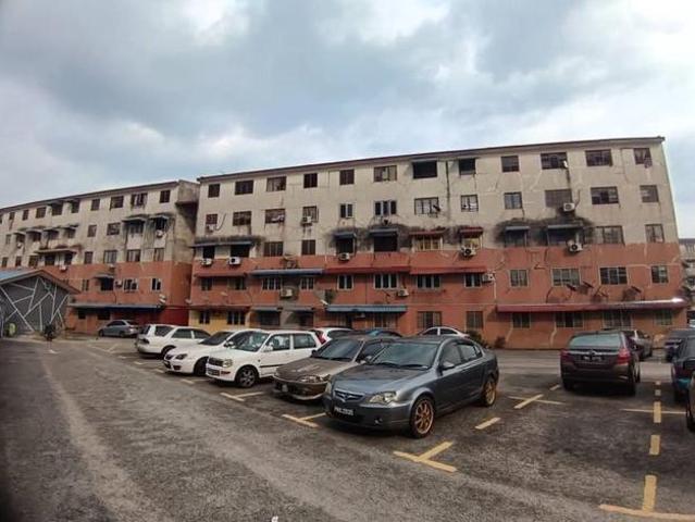 Flat for sale in Wellesley, Penang
