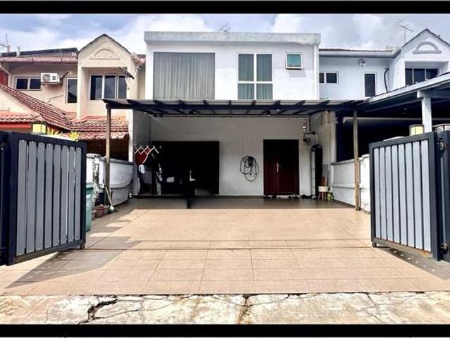 Terraced House for sale in Country Heights Damansara, Kuala Lumpur