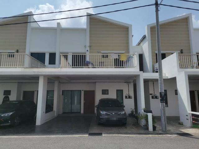 Townhouse for sale in Wellesley, Penang