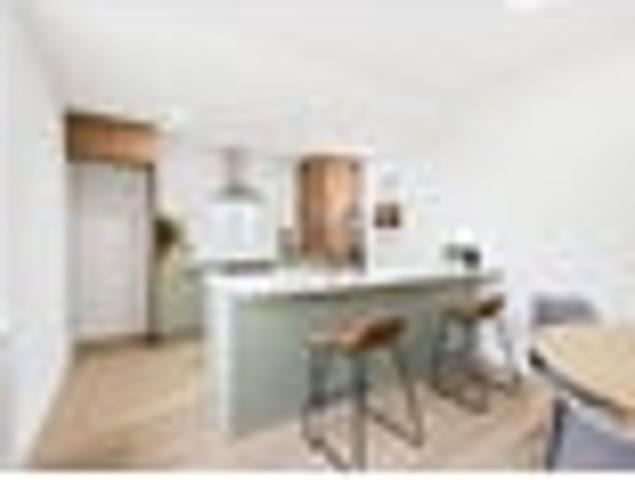 House for sale in Chaslands, Canterbury